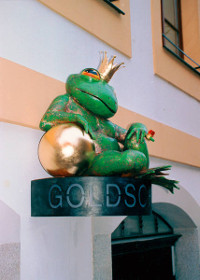 Goldschmiede Lange in Bautzen, Kupfer getrieben, Acryl, Balttgold