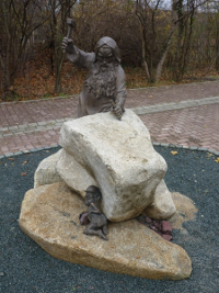 Bergm&ouml;nch (Mythenpfad Thale), 2010, Bronze, 150cm