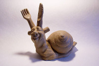 Slow Food, Ton f&uuml;r Bronze, 15 cm hoch